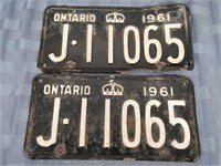 1961 Matching Ontario Licence Plates