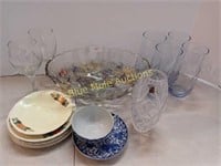 Fruit bowl, drinking glasses, lead crystal vase,