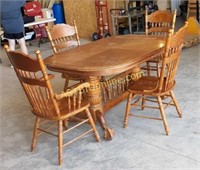 Claw Foot Dining Table & 4 Chairs