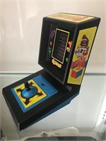 1983 Q-Bert Table Top Arcade Game *AS IS*