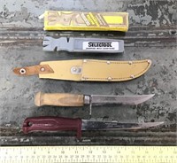 Swedish steel knives & sharpener
