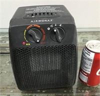 Airworks CH2700C cube heater - turns on