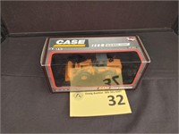 Ertl Case 621B Wheel Loader #4547 Die Cast