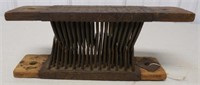 lot of 2 flax combs