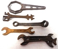 lot of 5 wrenches: Case, Fuller & Johnson others