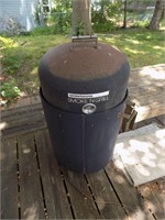 Charcoal smoker