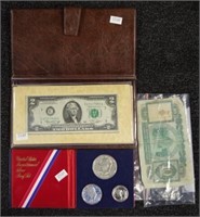 USA bicentennial coin and note set