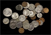 Quantity of assorted US coins