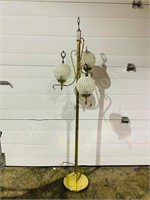 floor lamp w/ 5" glass globes - approx 5ft H