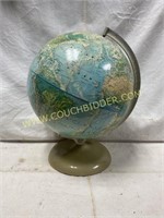 Rand McNally world portrait Globe