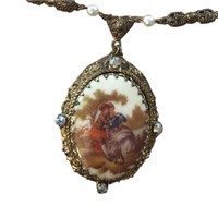 CAMEO VIGNETTTE pendant necklace