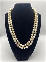 BEAUTIFUL Faux Strings of Pearls Necklace
