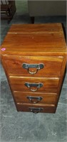 Compact Chest of Drawers