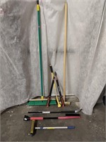Garage Long Handled Tools