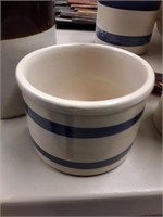 BLUE RING STONEWARE CROCK