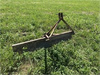 6ft 3 point hitch grader. No mfg info found.