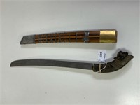 NATIVE FIGHTING SWORD WITH CARVED HORN HANDLE