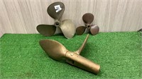 3 ASSORTED BRONZE AND BRASS PROPELLERS