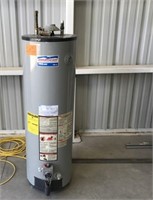 40GAL 34,000BTU Gas American Water Heater