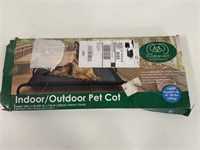 Indoor/Outdoor Pet Cot