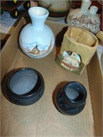 (4) Pieces of Southwestern Pottery