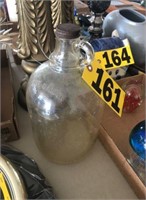 One gallon glass jug NO SHIPPING