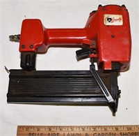 GRIZZLY FINISH NAILER - WORKS FINE