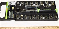 21 PIECE SAE & METRIC SOCKET SET