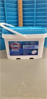 chlorine 5 lb Clorox pool and spa 3in