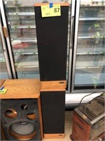 Advent Speakers-Lot of Two(2)
