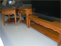 PINE COFFEE TABLE AND 2 MATCHING END TABLES