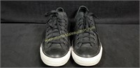 Black Low Top Converse Shoes Size M11 - W13