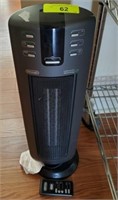 DELONGHI CERAMIC HEATER WITH REMOTE