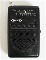 Jensen Portable AM / FM Radio - WORKS