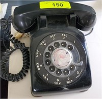 VINTAGE ROTARY DIAL PHONE