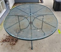 WROUGHT IRON TABLE