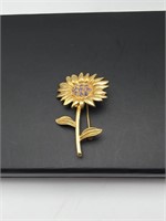 Vtg Gold Plated Purple Rhinestone Flower Brooch
