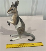 Lenox - Wallaby