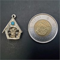 Pendentif cabane à oiseaux en argent 925