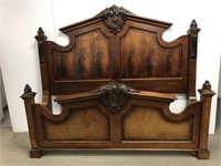 Stately Henredon Natchez king bed