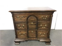 Pennsylvania House oak block front chest