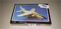 Vintage 1:72 Alpha Jet Model (new in box)