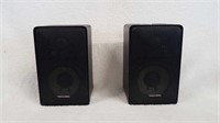 PAIR OF REALISTIC BOOKSHELF SPEAKERS