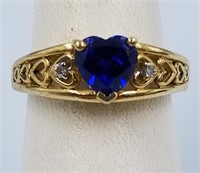 10K gold blue heart sapphire ring