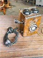 Northern Electric wood short box phone