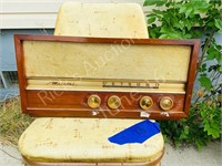 Marconi wood case tube radio