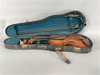 Vintage Violin w/Bow in Case -as is