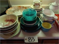 Service platters, bowls, dinnerware, bakeware