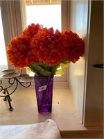 Glass Vase w/Artifical Flowers