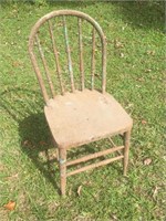 Vintage Spindle Leg Chair